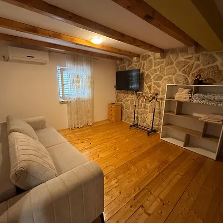 Villa Obrt Comping Vl Ante Zuzul